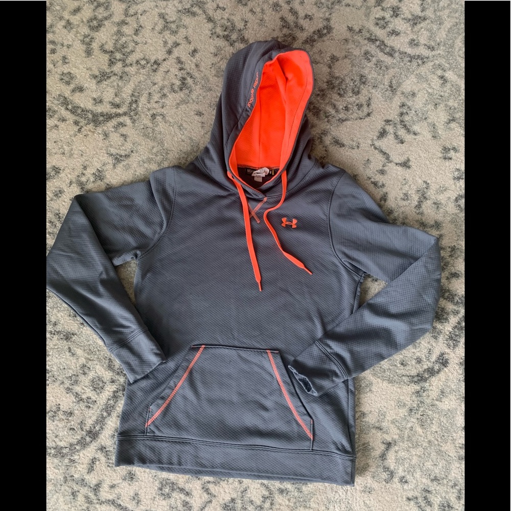 Under Armour loose hoodie sweatshirt
